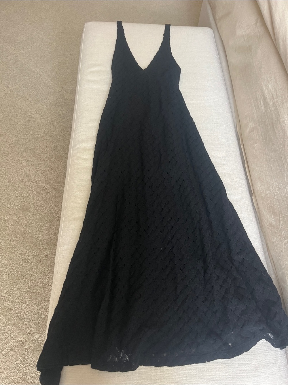 Hill House Black V-Neck Textured Midi Dress
